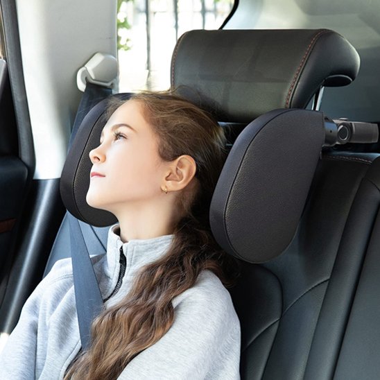 Appui tete voiture