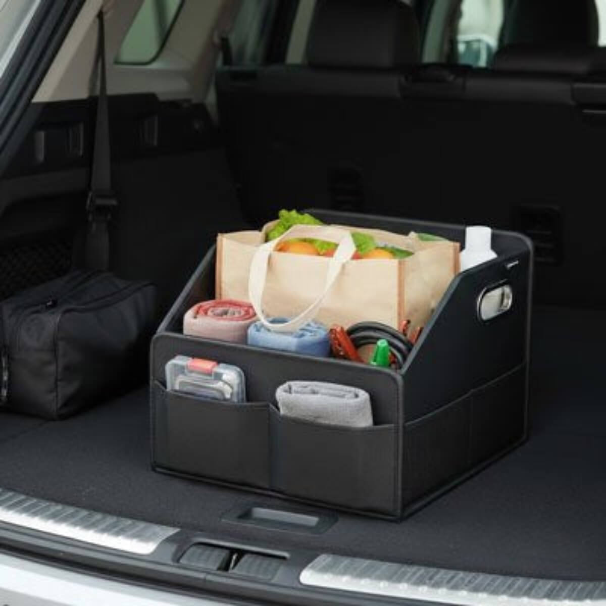 coffre-rangement-voiture-pliable-compartiments-multiple