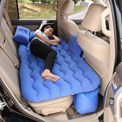 Matelas pour voiture Disponible en plusieurs coloris incluant gris clair et bleu pour s'adapter à différents intérieurs automobiles