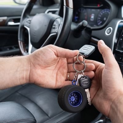 porte clef voiture Design automobile personnalisable