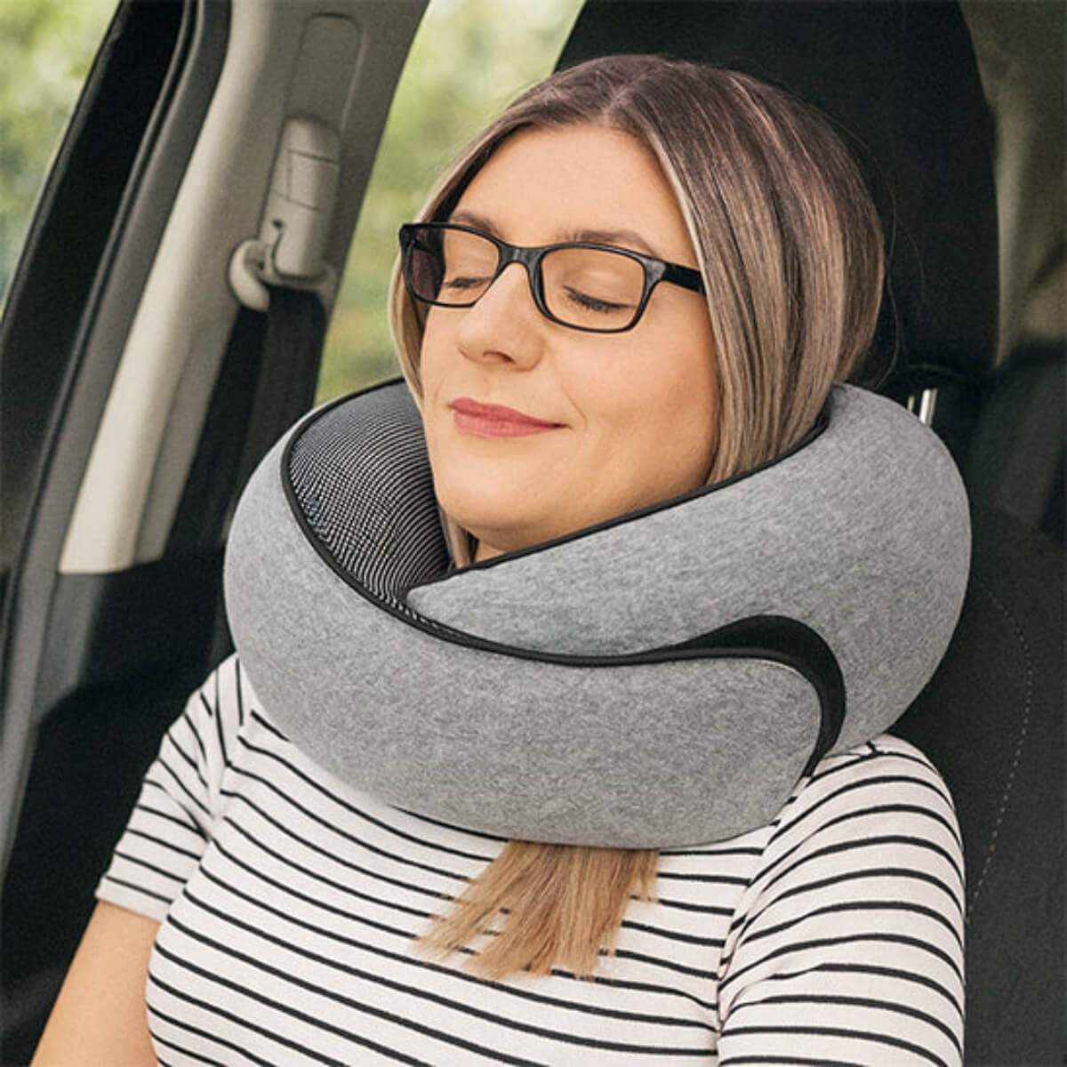 tour de cou pour voiture  ergonomique a mémoire de forme Marie utilisatrice satisfaite témoigne